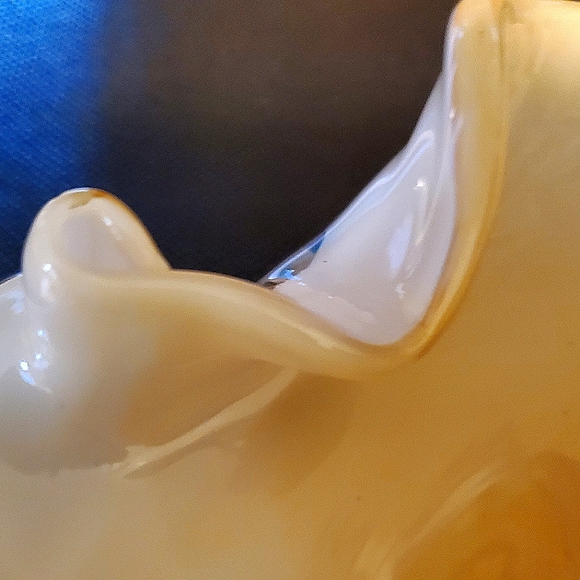 Vintage Murano Style Caramel Yellow Encased Glass Dish - Picture 4 of 12